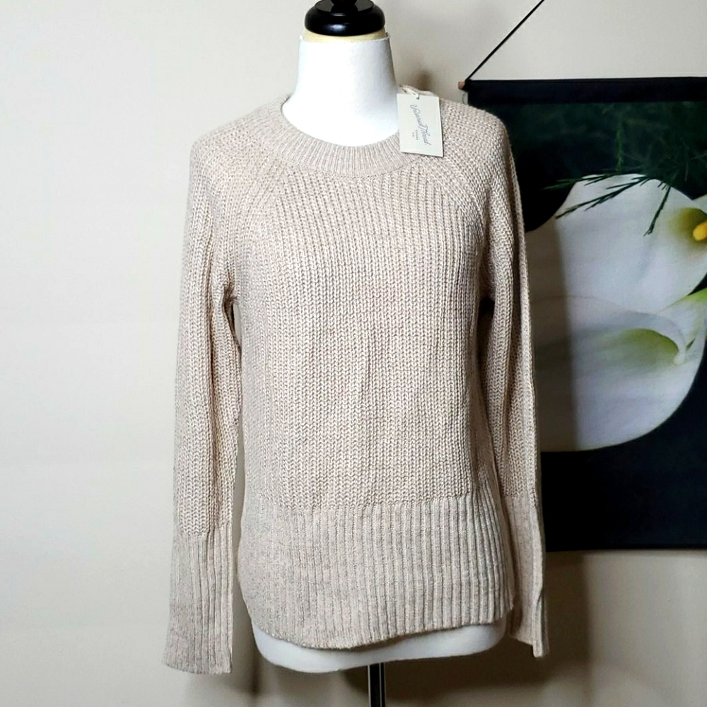 NWT Universal Thread Popcorn Knit Sweater